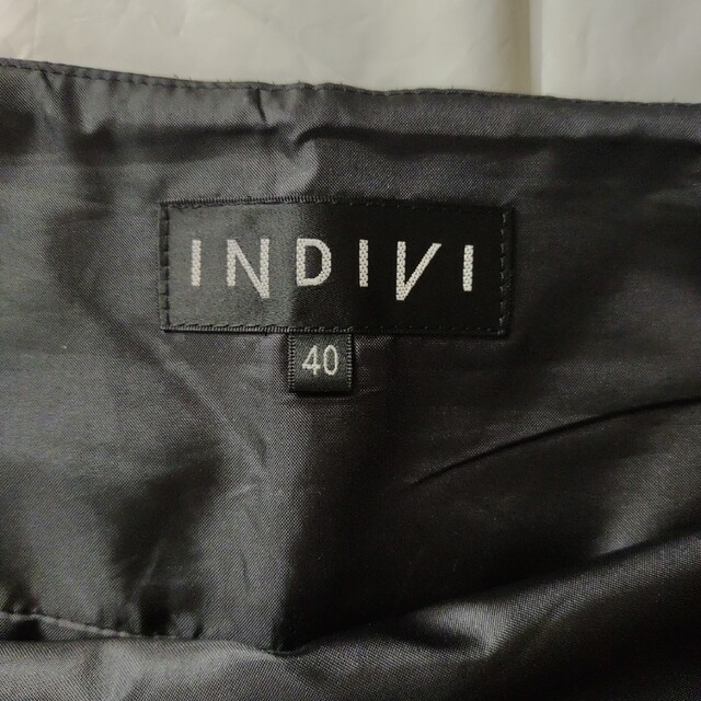 INDIVI　黒スカート レディースのスカート(ミニスカート)の商品写真