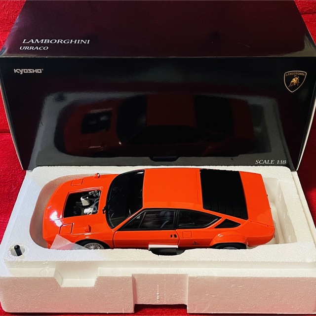 Lamborghini(ランボルギーニ)の1/18 京商 ランボルギーニ ウラッコ ラリー リアウイング付き エンタメ/ホビーのおもちゃ/ぬいぐるみ(ミニカー)の商品写真