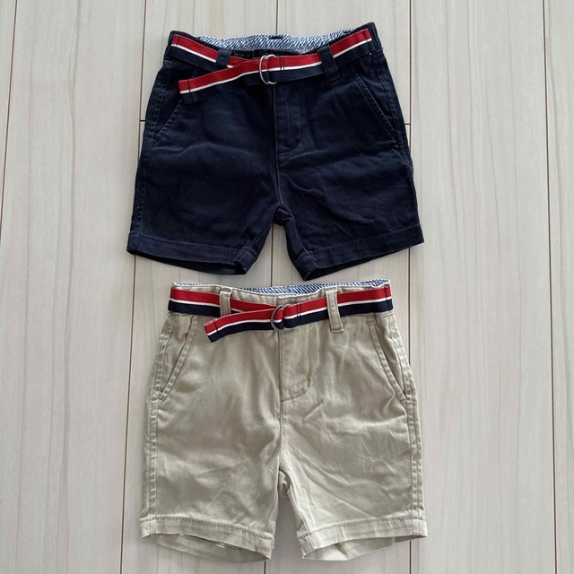 TOMMY HILFIGER(トミーヒルフィガー)のTOMMY HILFIGER ハーフパンツ2枚セット キッズ/ベビー/マタニティのベビー服(~85cm)(パンツ)の商品写真