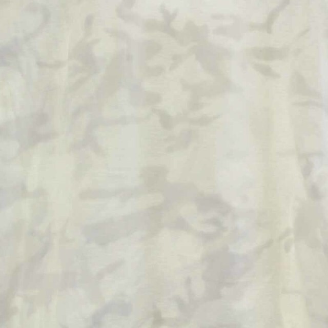 AKM(エイケイエム)のAKM HAND STITCH V-NECK WHITE CAMO XL 白 メンズのトップス(Tシャツ/カットソー(半袖/袖なし))の商品写真