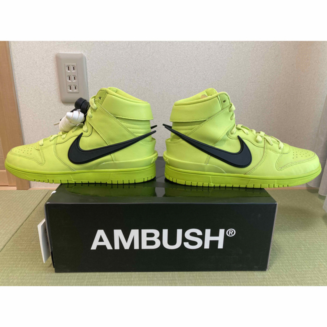 AMBUSH × NIKE DUNK HIGH "FLASH LIME"ナイキ