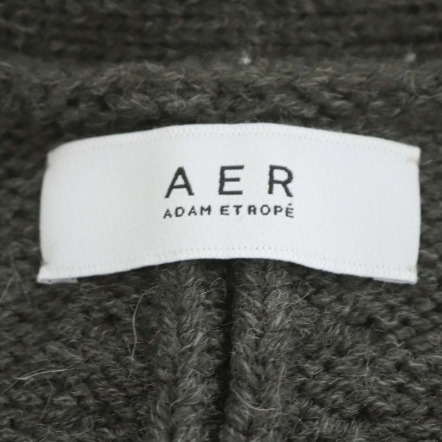 Adam et Rope'(アダムエロぺ)のアダムエロペ エーイーアール AER 22AW ローゲージVネックカーディガン レディースのトップス(カーディガン)の商品写真