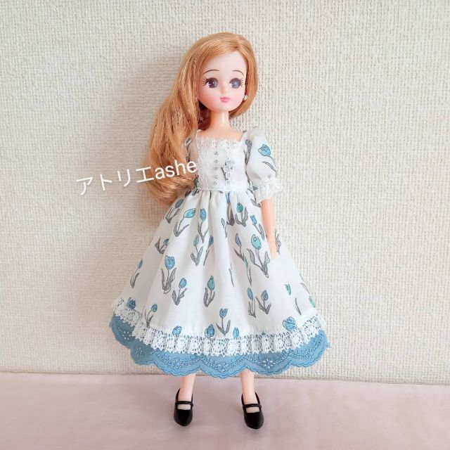 ハンドメイド「チューリップ柄のクラシカルワンピース」ネオブライス・リカちゃんの服