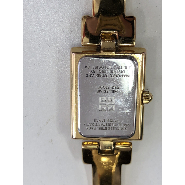 GIVENCHY(ジバンシィ)の●ジバンシー GIVENCHY レディース バングル　2Pダイヤ腕時計  レディースのファッション小物(腕時計)の商品写真