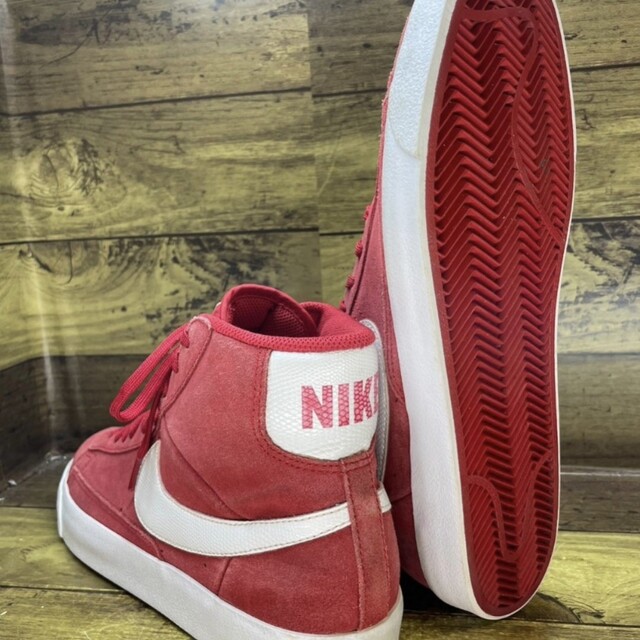 最値!新品!ﾅｲｷNIKE BLAZER LOW高級ﾚｻﾞｰｽﾆｰｶｰ 28