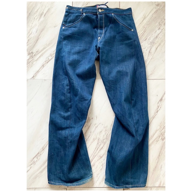 立体裁断 ルーズフィットlevi's engineered jeans デニム