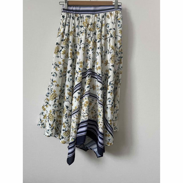 MERCURYDUO(マーキュリーデュオ)のMERCURYDUO アシメスカート レディースのスカート(ロングスカート)の商品写真
