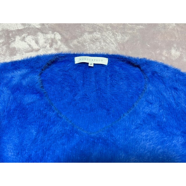 MERCURYDUO(マーキュリーデュオ)の青ドルマンニット レディースのトップス(ニット/セーター)の商品写真