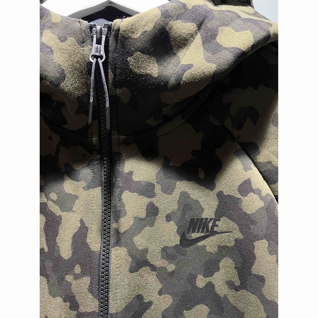 NIKE(ナイキ)のNIKE ナイキ テックフリース camo セットアップ  メンズのトップス(スウェット)の商品写真