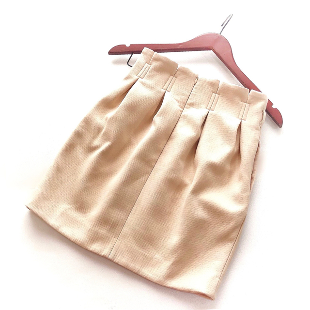 Lily Brown(リリーブラウン)の【あや様】LILY BROWN タック スカート レディースのスカート(ミニスカート)の商品写真