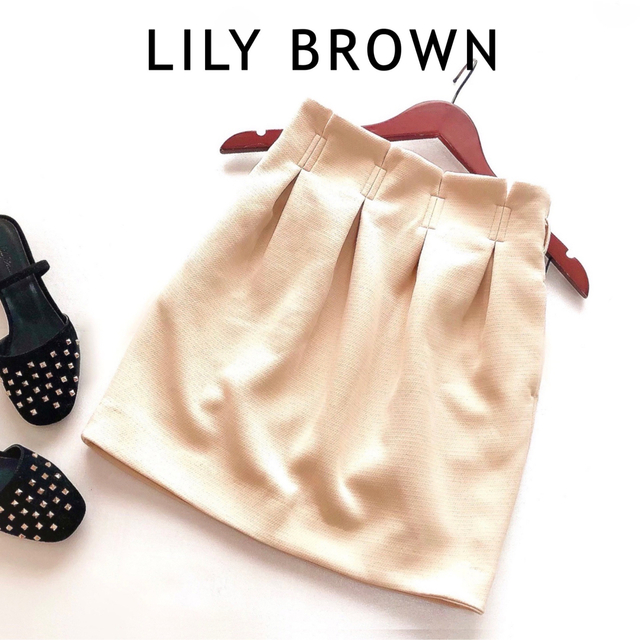 Lily Brown(リリーブラウン)の【あや様】LILY BROWN タック スカート レディースのスカート(ミニスカート)の商品写真