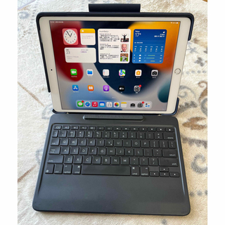 iPad - 32GB / 第7世代 / 10.2インチ / 2019年秋モデル / iPadの通販｜ラクマ