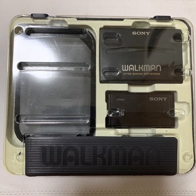 ソニー　ウォークマン　SONY WM-190(B)