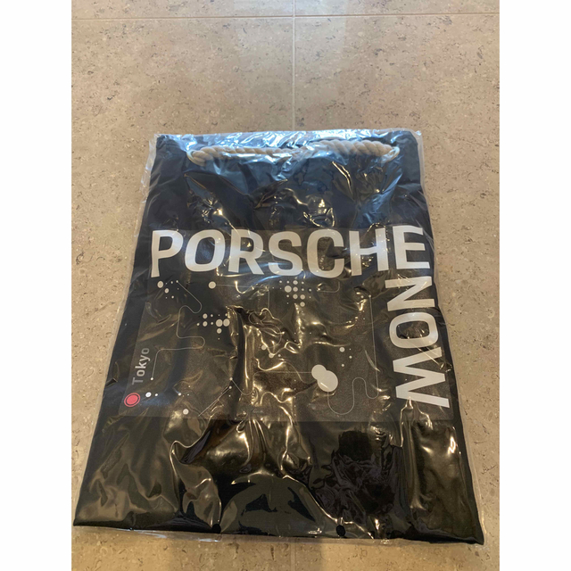 Porsche(ポルシェ)の【新品未使用未開封】非売品　PORSCHE  ポルシェ　トートバッグ エンタメ/ホビーのコレクション(ノベルティグッズ)の商品写真