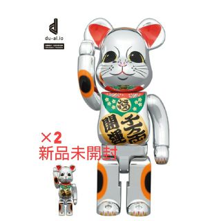 メディコムトイ(MEDICOM TOY)のBE@RBRICK 招き猫 開運・千万両 銀メッキ 100％ & 400％(フィギュア)