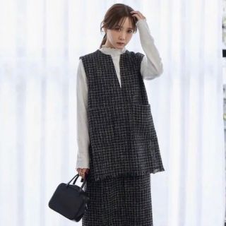 シマムラ(しまむら)のmysa closet フリンジベスト黒　新品タグ付き　田中里奈(ベスト/ジレ)