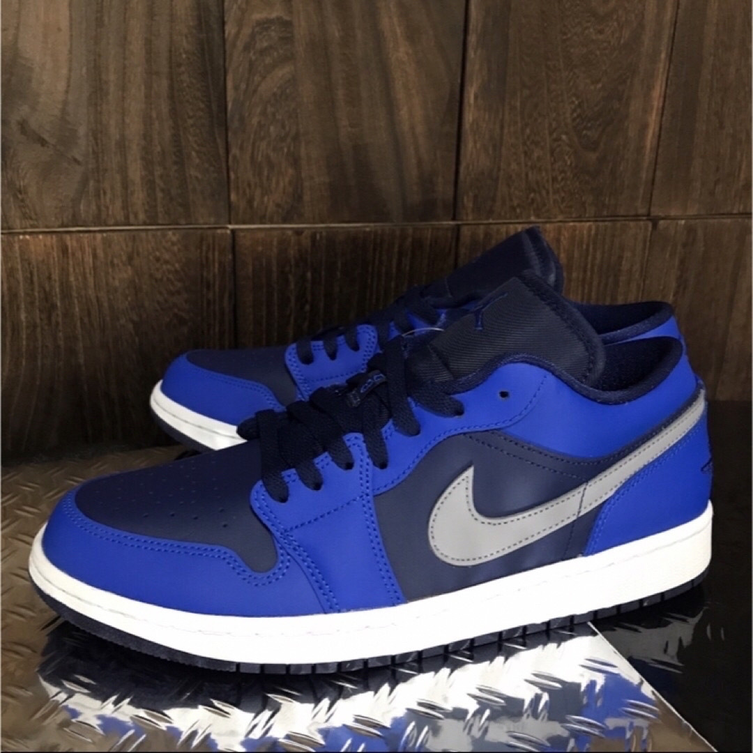 NIKE(ナイキ)のNIKE✨AIR JORDAN 1✨LOW✨GAME ROYAL✨W28cm メンズの靴/シューズ(スニーカー)の商品写真