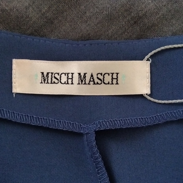 MISCH MASCH(ミッシュマッシュ)の【MISCH MASCH】サイドプリーツワンピース レディースのワンピース(ロングワンピース/マキシワンピース)の商品写真