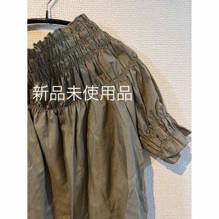 ショコラフィネローブ(chocol raffine robe)のオフショル　オフショルトップス　夏トップス(カットソー(半袖/袖なし))