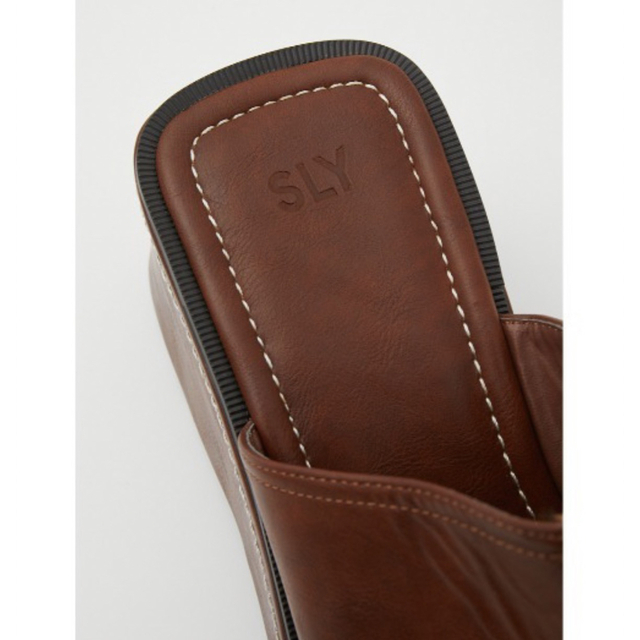 SLY(スライ)のタイラ様専用　SLY♡新品♡カバード プラットフォーム サンダル 厚底 レディースの靴/シューズ(サンダル)の商品写真