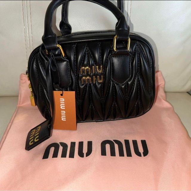 miumiu - 最終値下げmiumiu マテラッセレザー トップハンドルスモールバッグの通販 by Pepper913's shop