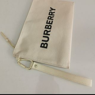 バーバリー(BURBERRY)の新品未使用 バーバリー ポーチ ノベルティ フラット(ポーチ)