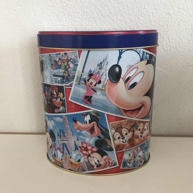 Disney(ディズニー)のディズニー クランチ 缶のみ エンタメ/ホビーのおもちゃ/ぬいぐるみ(キャラクターグッズ)の商品写真