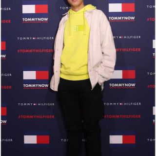 TOMMY HILFIGER - TOMMY HILFIGER × LEWIS HAMILTON パーカーの通販 by