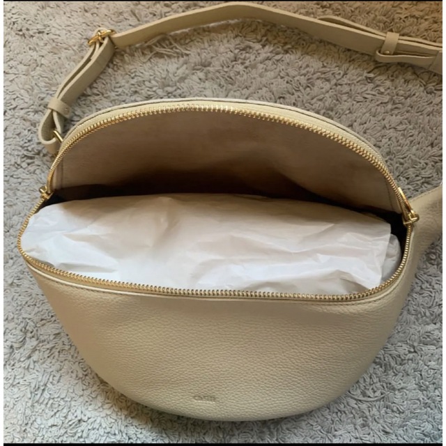 ch!iii shrink waist bag /white | tspea.org