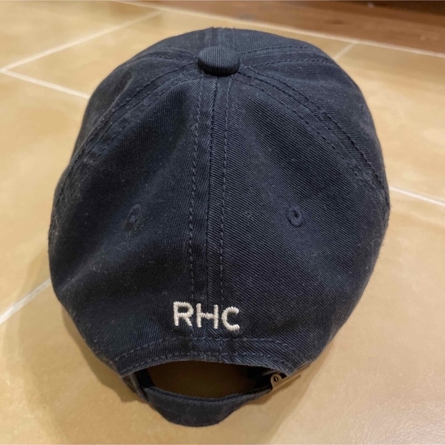 Ron Herman(ロンハーマン)のロンハーマン RHCキャップ　ネイビー メンズの帽子(キャップ)の商品写真