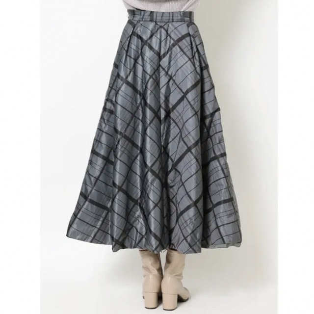 dazzlin(ダズリン)のdazzlin ナイロンボリュームドールスカート レディースのスカート(ロングスカート)の商品写真