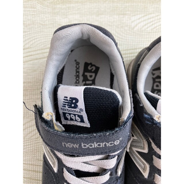 New Balance(ニューバランス)のニューバランス996　スニーカー　ネイビー キッズ　18.5cm キッズ/ベビー/マタニティのキッズ靴/シューズ(15cm~)(スニーカー)の商品写真