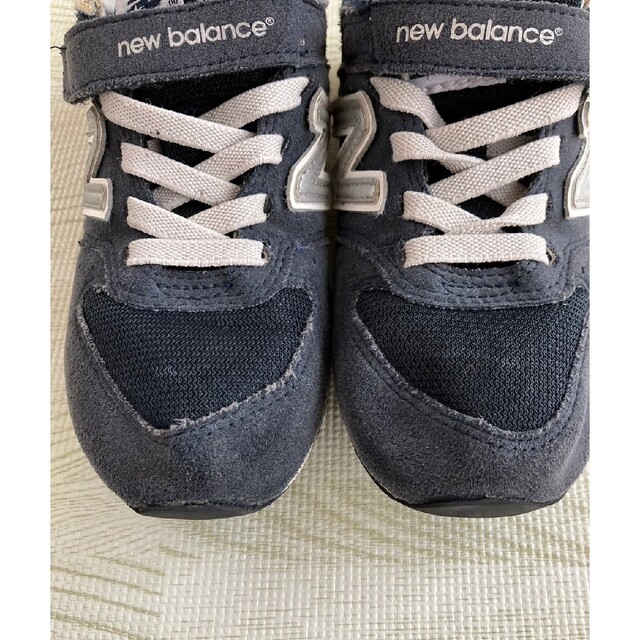 New Balance(ニューバランス)のニューバランス996　スニーカー　ネイビー キッズ　18.5cm キッズ/ベビー/マタニティのキッズ靴/シューズ(15cm~)(スニーカー)の商品写真