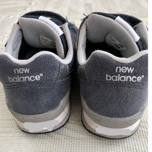 New Balance(ニューバランス)のニューバランス996　スニーカー　ネイビー キッズ　18.5cm キッズ/ベビー/マタニティのキッズ靴/シューズ(15cm~)(スニーカー)の商品写真