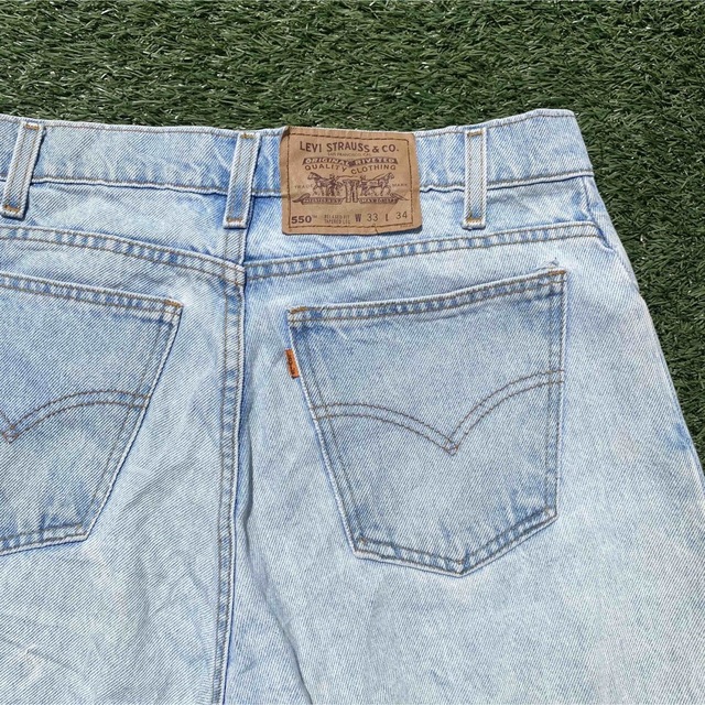 Levi's(リーバイス)のリーバイス 550 W33 L34ライトブルーデニムジーンズメキシコ 1994製 メンズのパンツ(デニム/ジーンズ)の商品写真