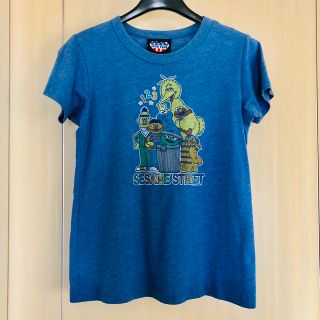 ジャンクフード(JUNK FOOD)のジャンクフード【古着】Ｔシャツ　セサミストリート　霜降りブルー　米国製(Tシャツ(半袖/袖なし))