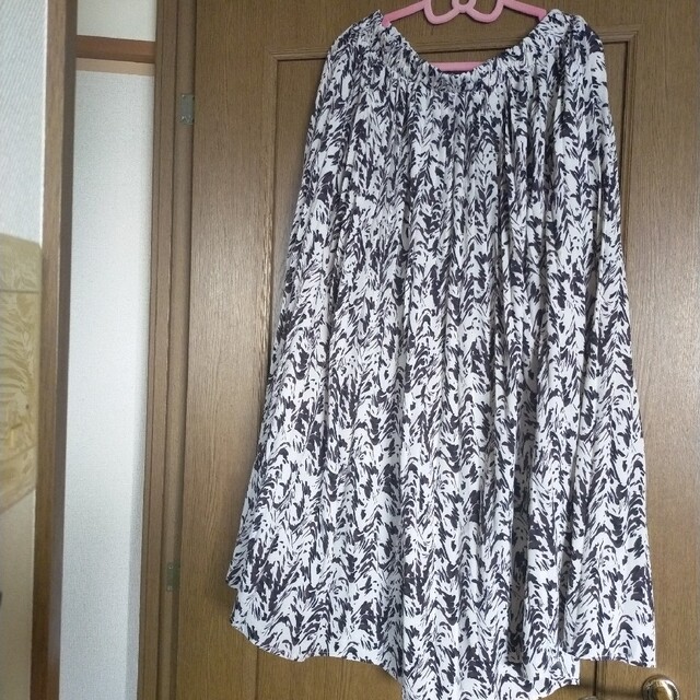 ★未使用★Re_jスカート 大きいサイズ レディースのスカート(ロングスカート)の商品写真