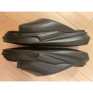 登坂広臣着用 アリックス モノスライド