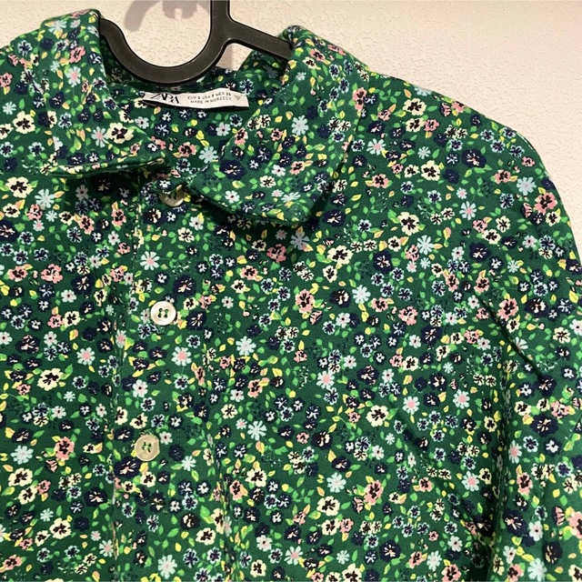 ZARA(ザラ)の【ZARA】ザラ｜花柄　長袖　カットソー レディースのトップス(カットソー(長袖/七分))の商品写真