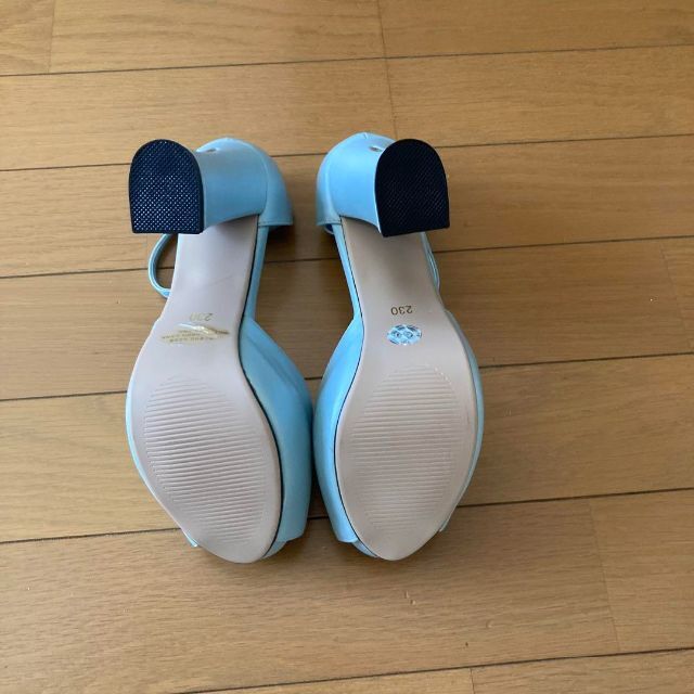 サンダル　ハイヒール　ブルー　サイズ23 ヒール10.5 レディースの靴/シューズ(ハイヒール/パンプス)の商品写真