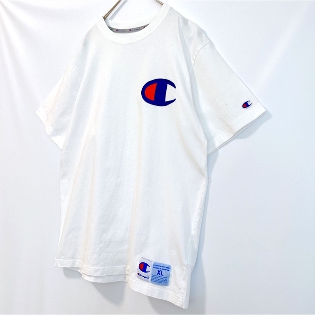 Champion(チャンピオン)のチャンピオン Tシャツ オーバーサイズ 半袖 ホワイト 刺繍ロゴ デカロゴ 目玉 メンズのトップス(Tシャツ/カットソー(半袖/袖なし))の商品写真