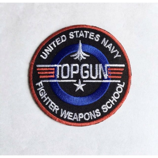 新品　ワッペン アイロンワッペン　パッチ　トップガン　topgun ミリタリー  エンタメ/ホビーのミリタリー(個人装備)の商品写真