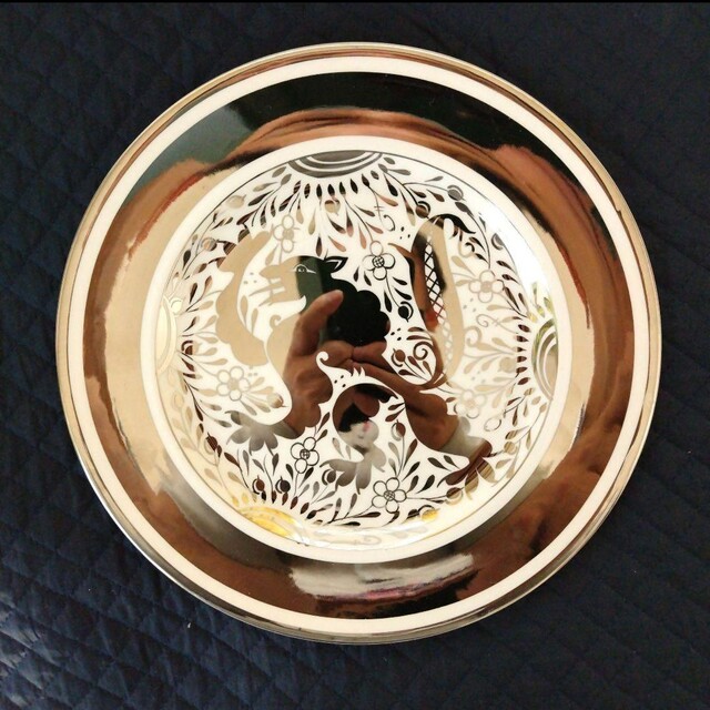 スージークーパー初期の傑作「グリフィン」グロリア・ラスターの大皿