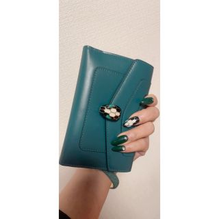 ブルガリ(BVLGARI)のBVLGARI セルペンティ フォーエバー 二つ折り財布(折り財布)