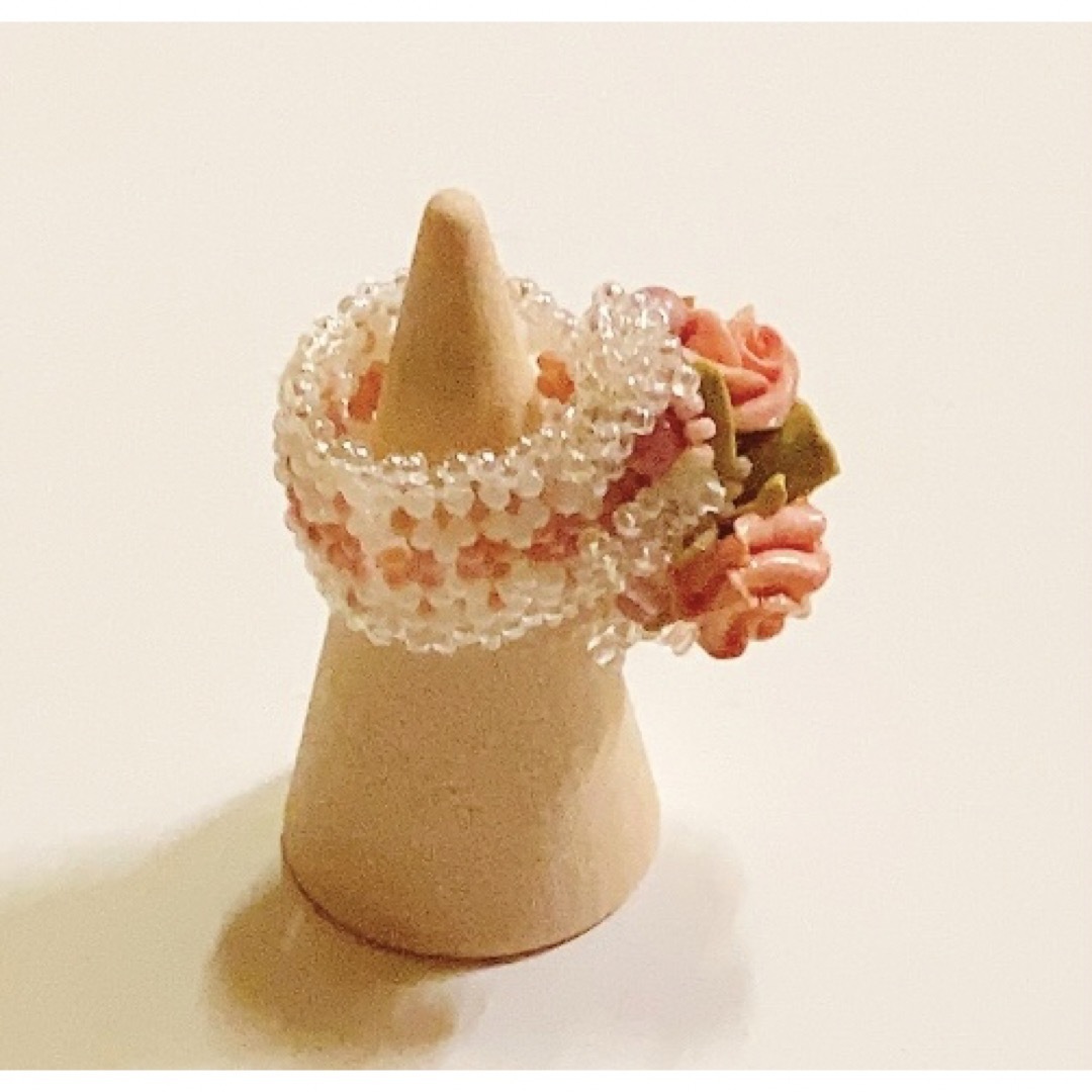 樹脂粘土ビーズリング　ピンク レディースのアクセサリー(リング(指輪))の商品写真