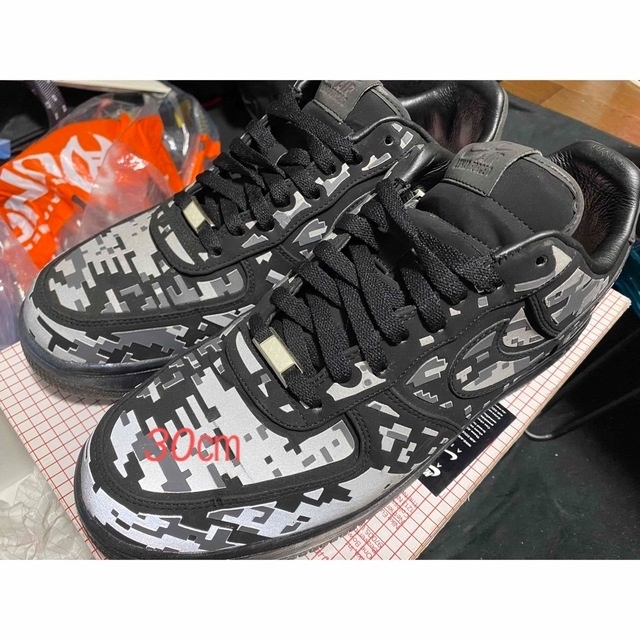 NIKE - Nike Lunar Force 1 Low Nike Lunar Force 1 Low "Digi Camo Black"