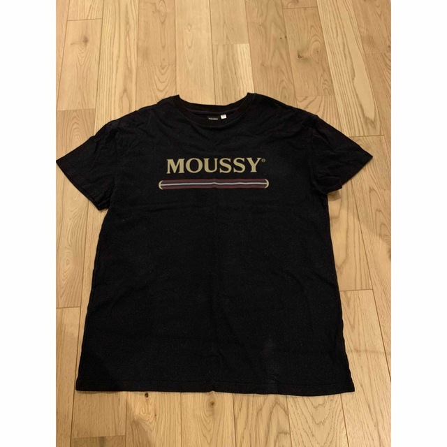 moussy(マウジー)の【マウジー】半袖ロゴTシャツ　ブラック/黒　レディース レディースのトップス(Tシャツ(半袖/袖なし))の商品写真