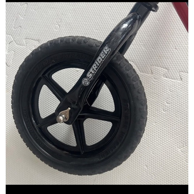 STRIDA - キッズ用ランニングバイク ストライダー スポーツモデル ...