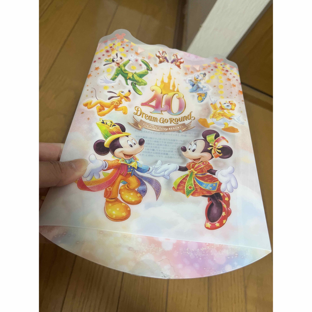 Disney(ディズニー)のカプセルトイ オーナメント2個セット　空箱　ディズニー　40周年　カプセル エンタメ/ホビーのおもちゃ/ぬいぐるみ(キャラクターグッズ)の商品写真