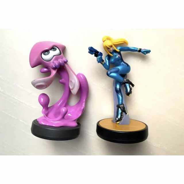 Wii U(ウィーユー)のamiibo セット　ソフト付き エンタメ/ホビーのゲームソフト/ゲーム機本体(家庭用ゲーム機本体)の商品写真